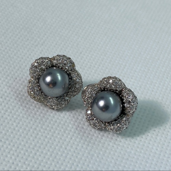 NWOT Sterling Silver, Crystal and Faux Pearl Pierced Earrings - Picture 5 of 8
